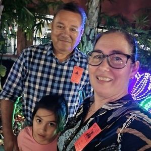 Meet your Posher, Raysa